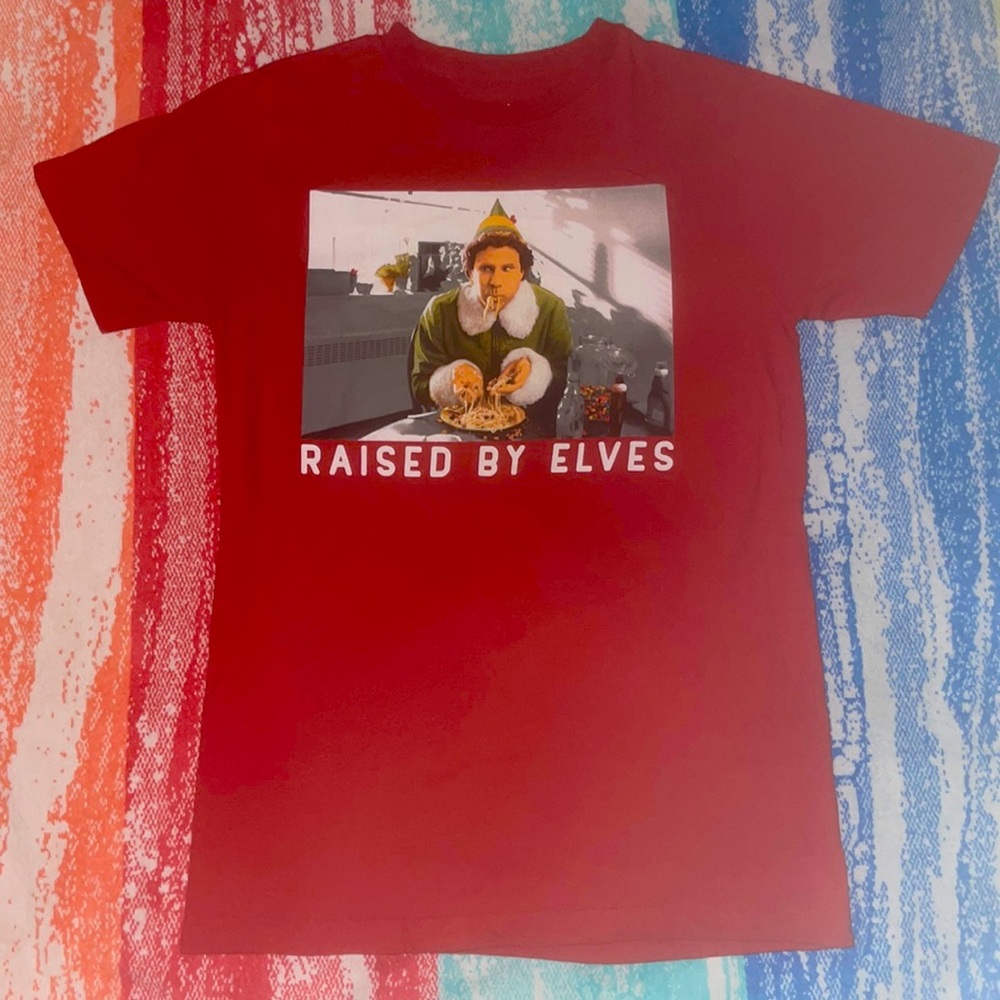 Mens size small elf t-shirt size S